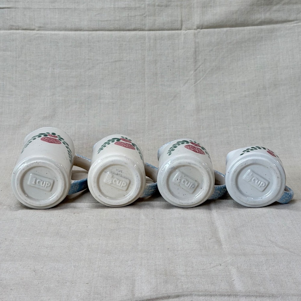 Vintage Ceramic Measuring Cups Set of 4 Folk Art Heart Kitchen Decor 80s - Picture 5 of 9